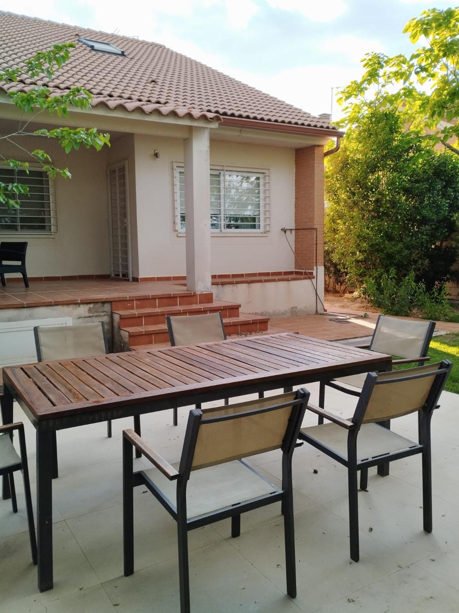 Apartamento Con Jardin Puy Du Fou A 10 Min ,no Fiestas!!